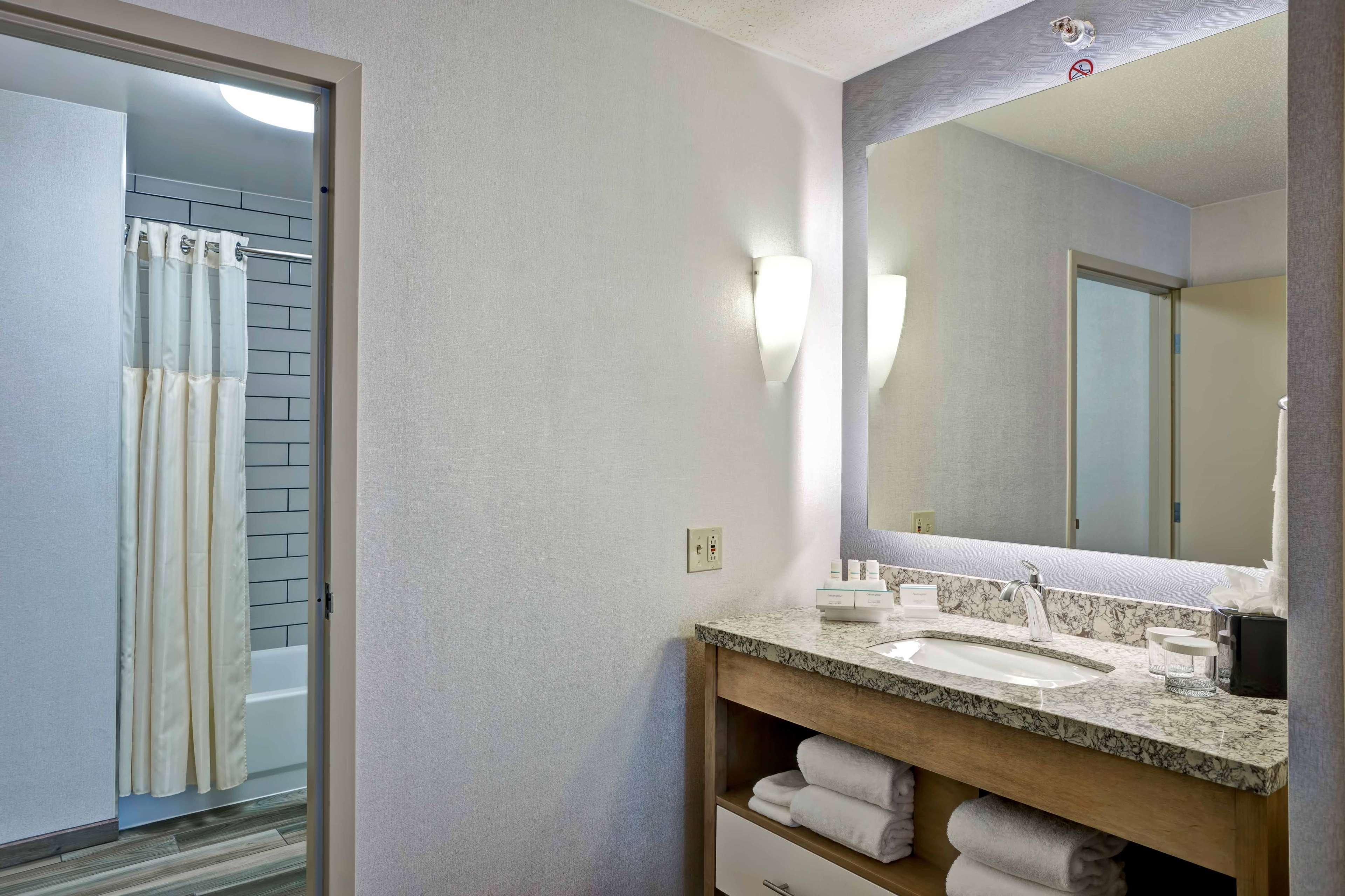 Homewood Suites By Hilton Chicago Downtown Exteriör bild