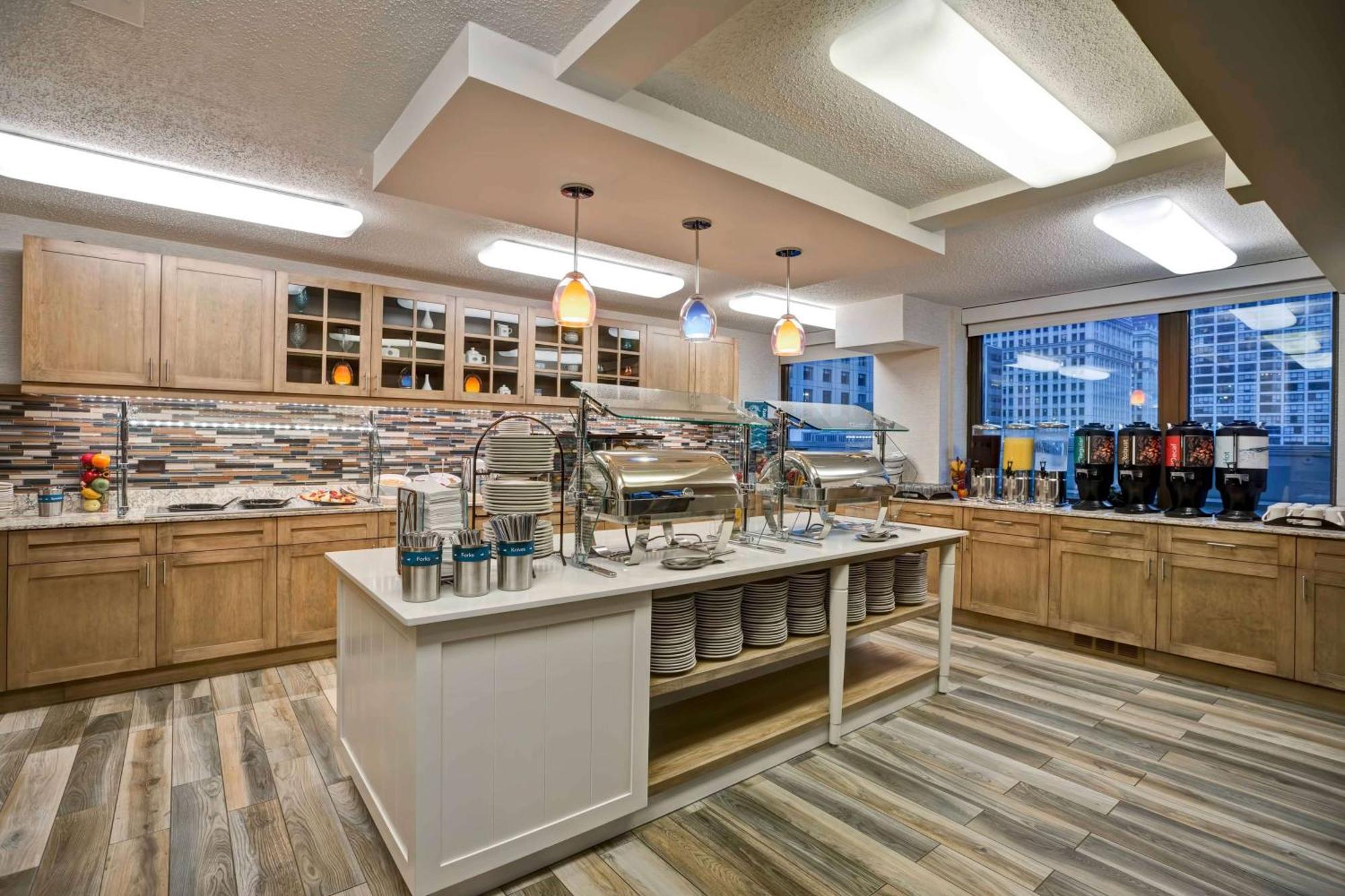 Homewood Suites By Hilton Chicago Downtown Exteriör bild